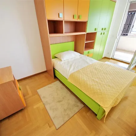 Maris Luxury Apartmán *